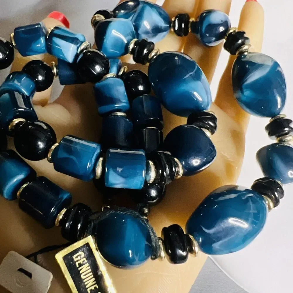 Vintage Lucite Necklace Black Blue  Marbled Chunky Beads Gold Swirl BEAUTIFUL